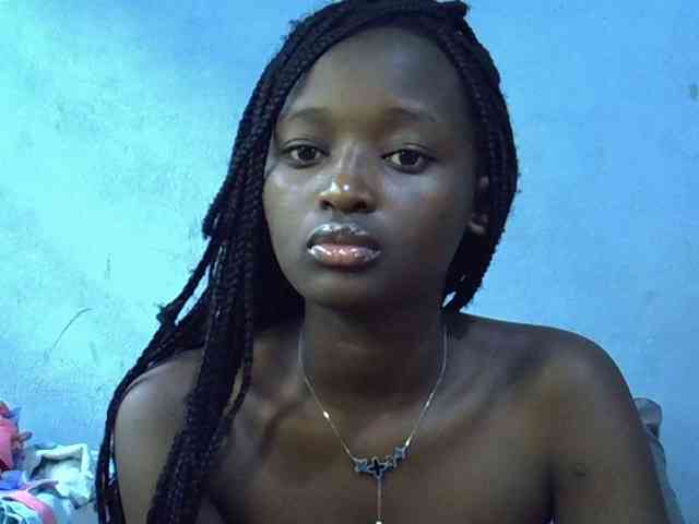 ExoticKiara1 Live Webcam on BongaCams