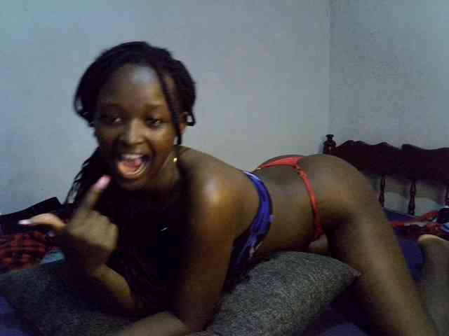 ExoticKiara1 webcam