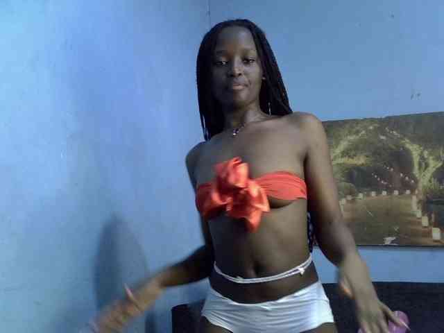 ExoticKiara1 webcam