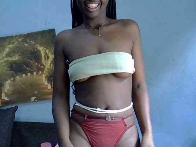 ExoticKiara1 webcam