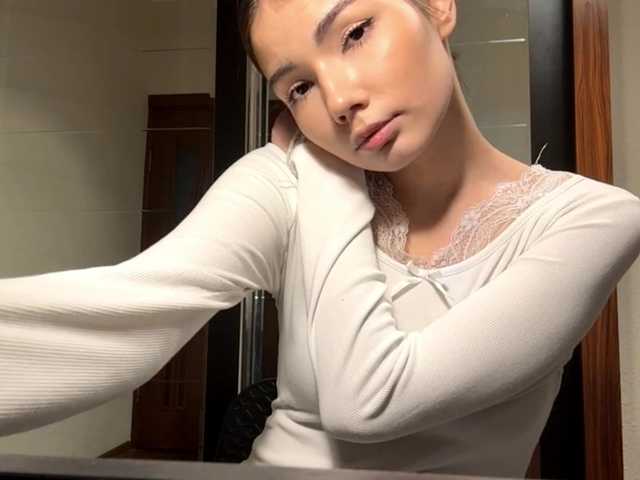 KeeshaSouthard's BongaCams show and profile