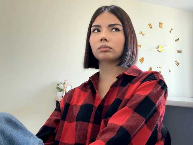 KeeshaSouthard's BongaCams show and profile