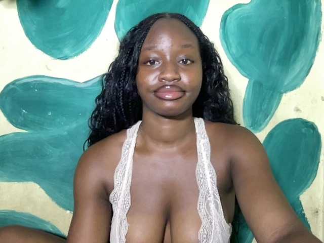 Profile and Statistics for cuntybrielle on BongaCams