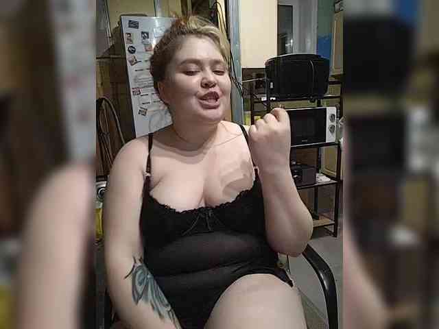 LenaMarkova99 webcam