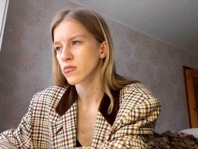 FloLifschitz's BongaCams show and profile