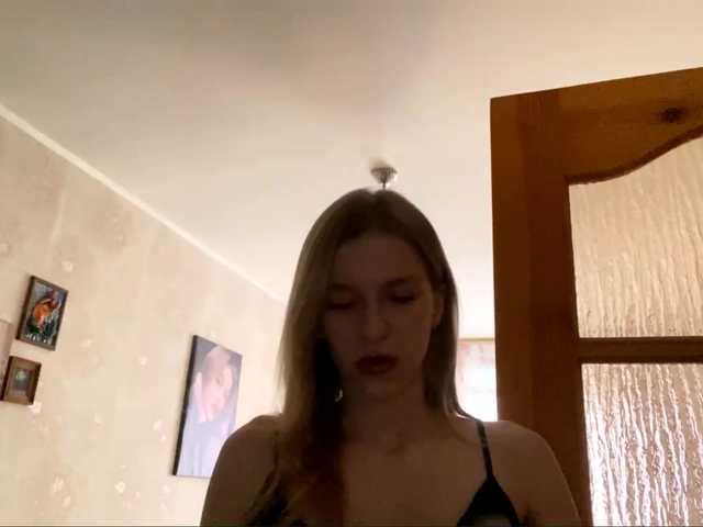 FloLifschitz's BongaCams show and profile