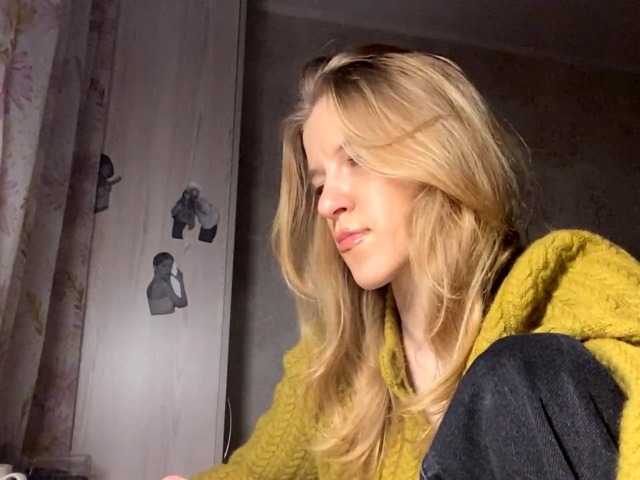 FloLifschitz's BongaCams show and profile