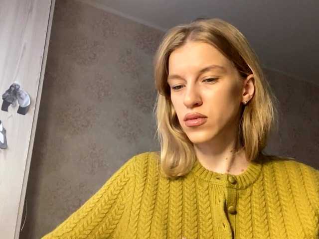 FloLifschitz's BongaCams show and profile