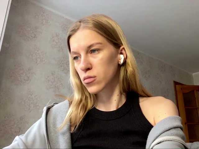 FloLifschitz's BongaCams show and profile