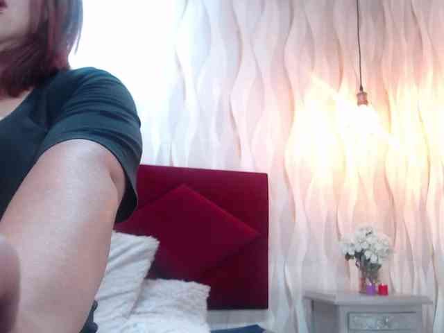 AngelicaMilf03 webcam