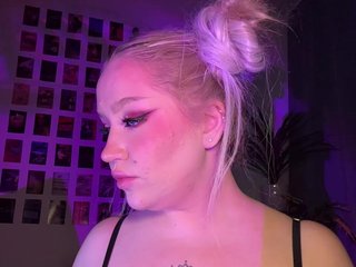 GlamorousBlonde Porn Show