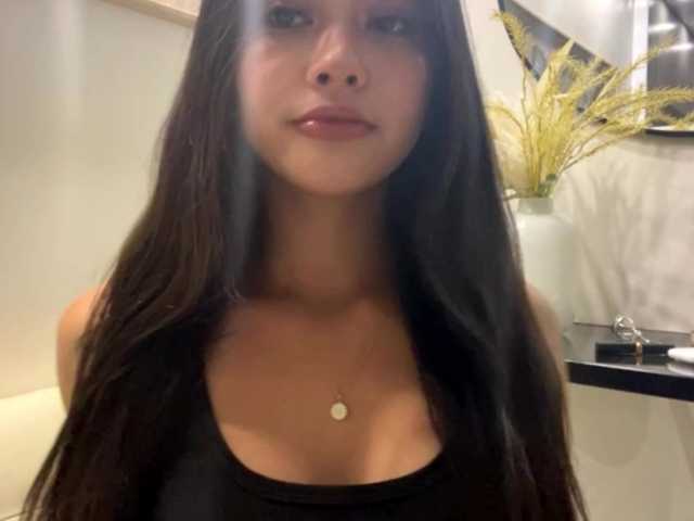 JacklynCharnley's BongaCams show and profile