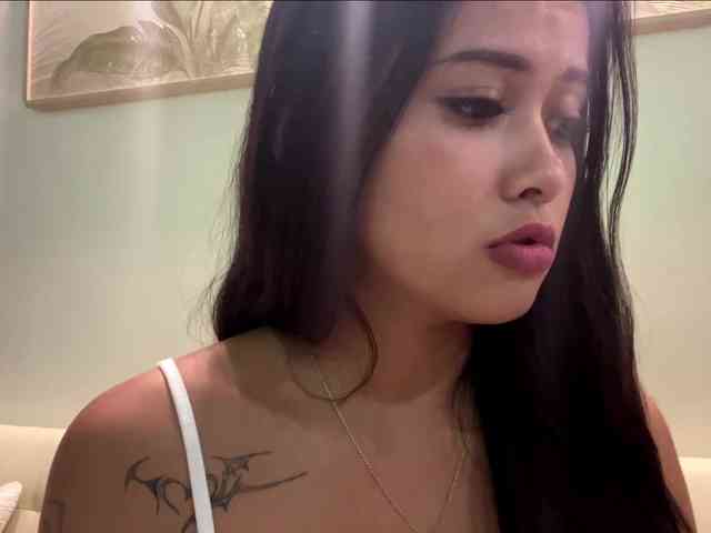 JacklynCharnley Live Webcam on BongaCams