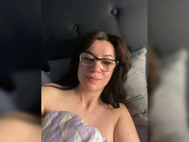 AnneBrunette6's BongaCams show and profile