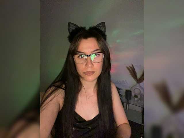 AnneBrunette6's BongaCams show and profile