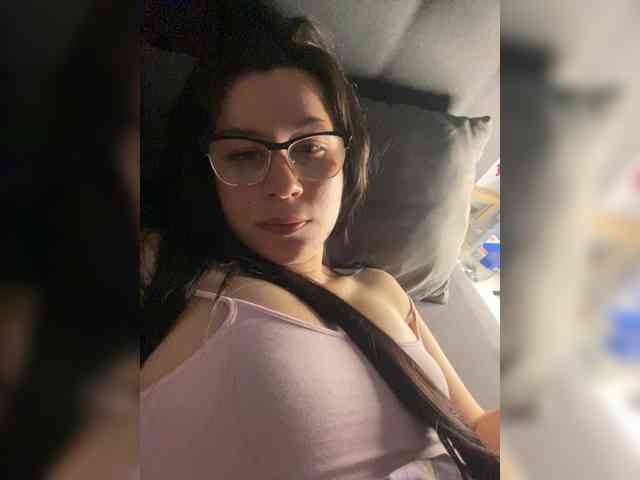 AnneBrunette6 webcam
