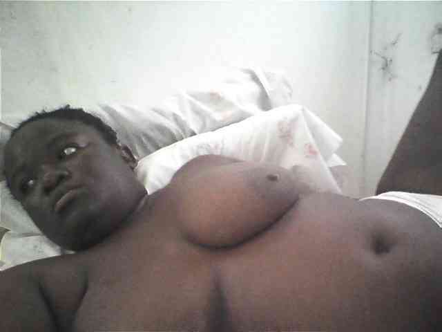 Blackgally233 webcam