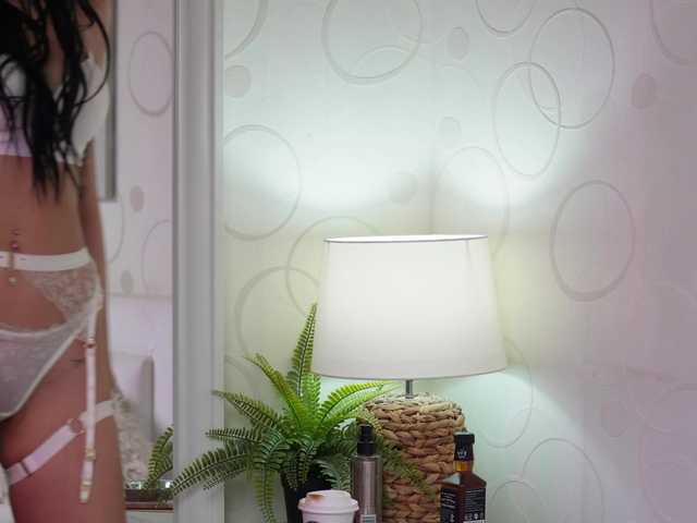 FrancescaJo's BongaCams show and profile