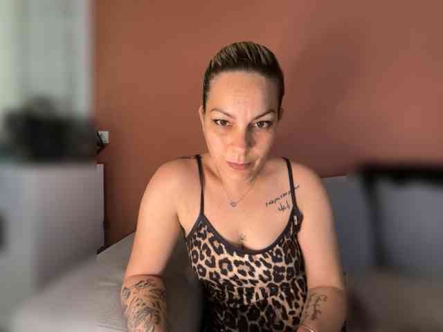 Myleee webcam
