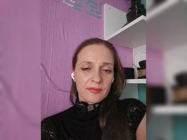 HelgaValkiriya's BongaCams show and profile