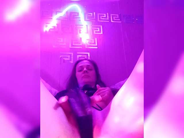 HelgaValkiriya's BongaCams show and profile