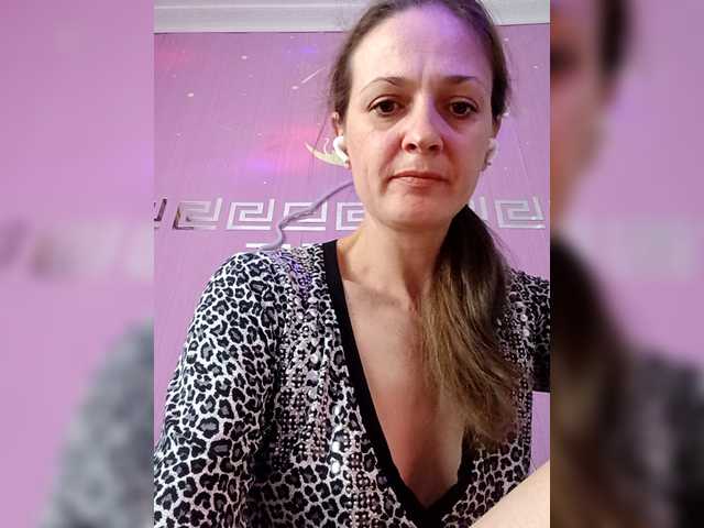 HelgaValkiriya's BongaCams show and profile