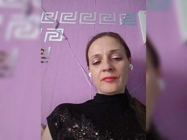 HelgaValkiriya's BongaCams show and profile