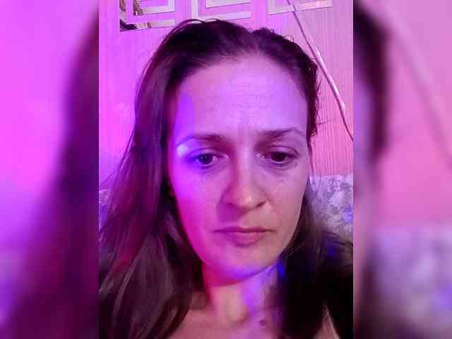 HelgaValkiriya webcam