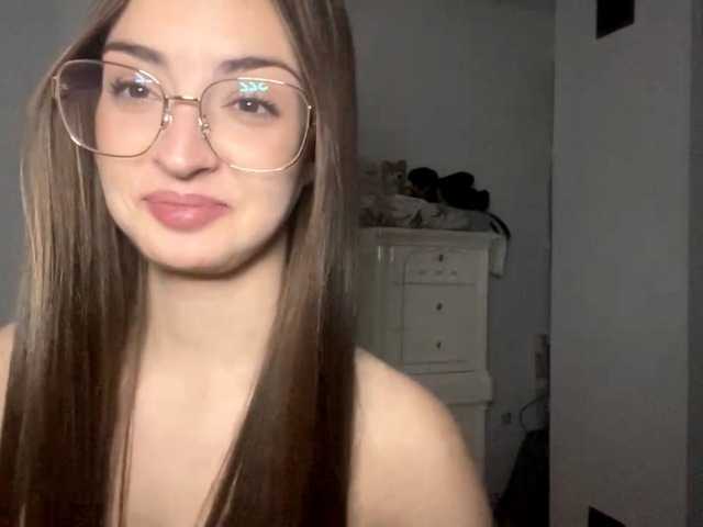 EraMinges's BongaCams show and profile