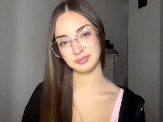 EraMinges's BongaCams show and profile