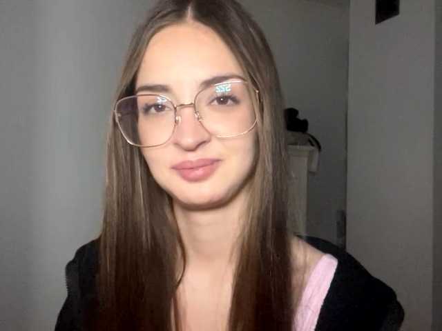 EraMinges's BongaCams show and profile