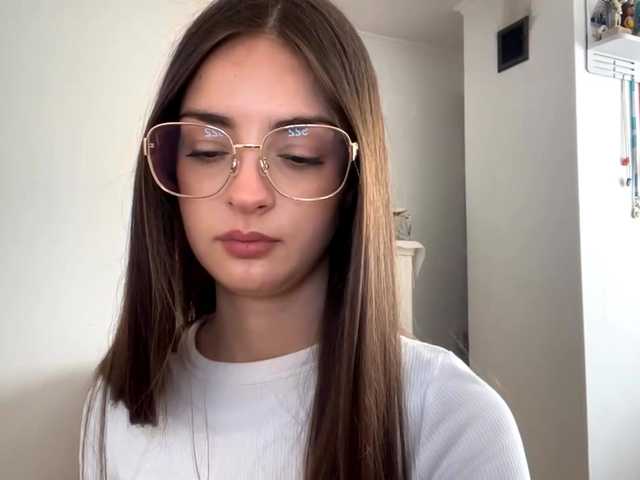 EraMinges's BongaCams show and profile