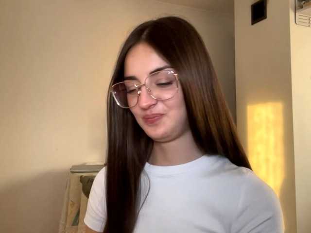 EraMinges's BongaCams show and profile