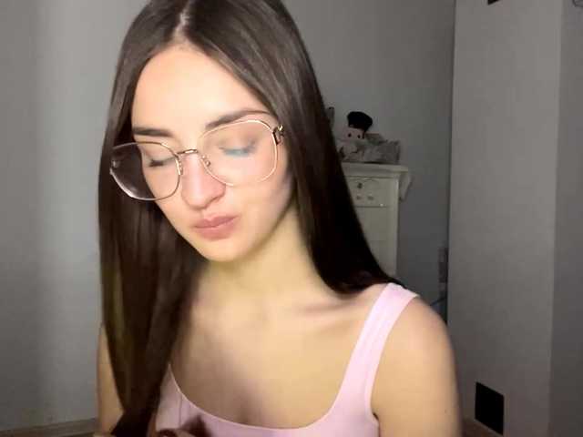 EraMinges's BongaCams show and profile