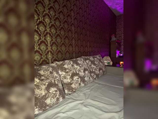 iALVINA's BongaCams show and profile