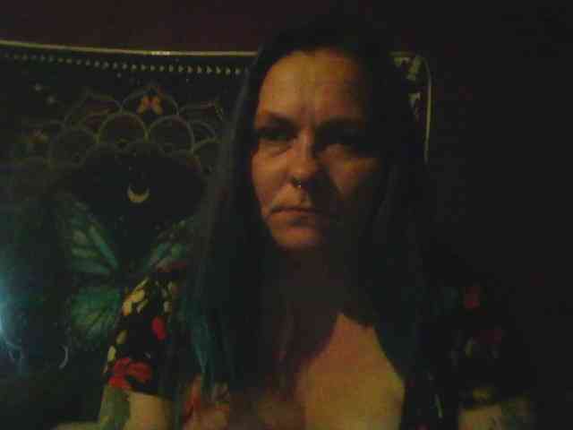 DoubleTroubleXO webcam