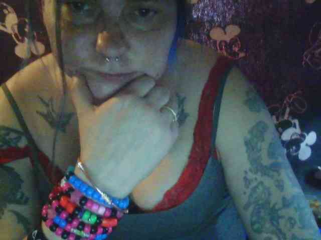 DoubleTroubleXO webcam