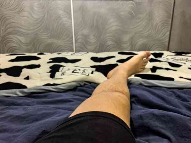 KrasivieNojki webcam