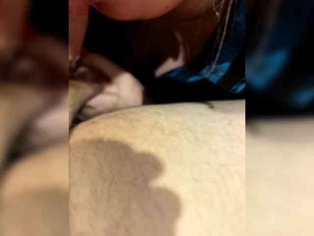 KrasivieNojki webcam