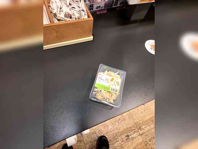 KrasivieNojki webcam