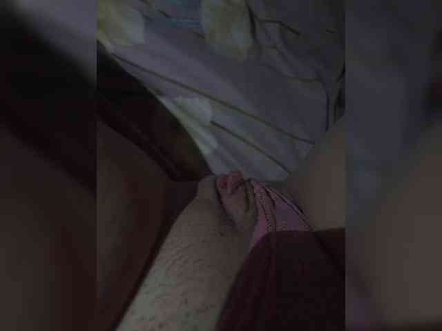 VeronicaHotts webcam