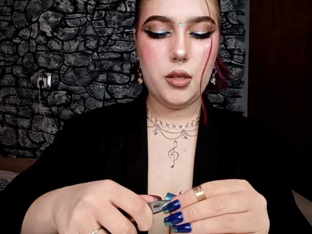 ShanikaSaid's BongaCams show and profile