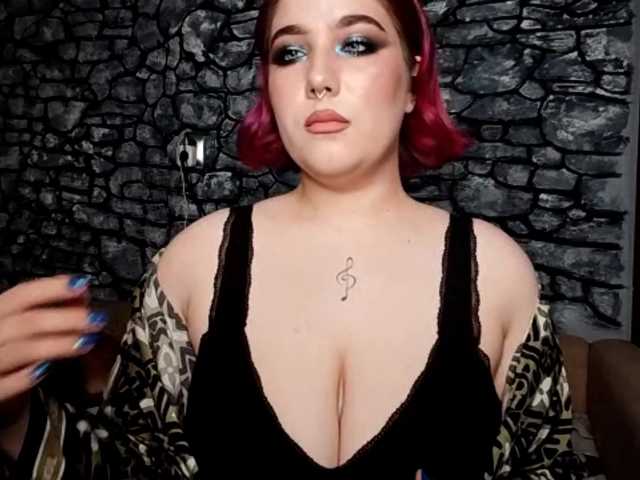 ShanikaSaid's BongaCams show and profile