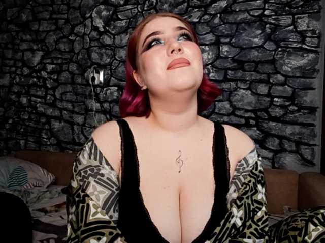 ShanikaSaid's BongaCams show and profile