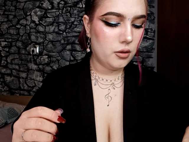 ShanikaSaid's BongaCams show and profile