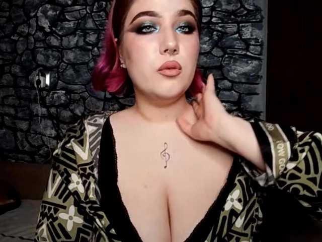 ShanikaSaid's BongaCams show and profile