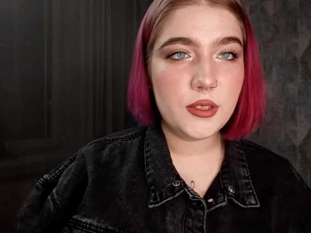 ShanikaSaid's BongaCams show and profile