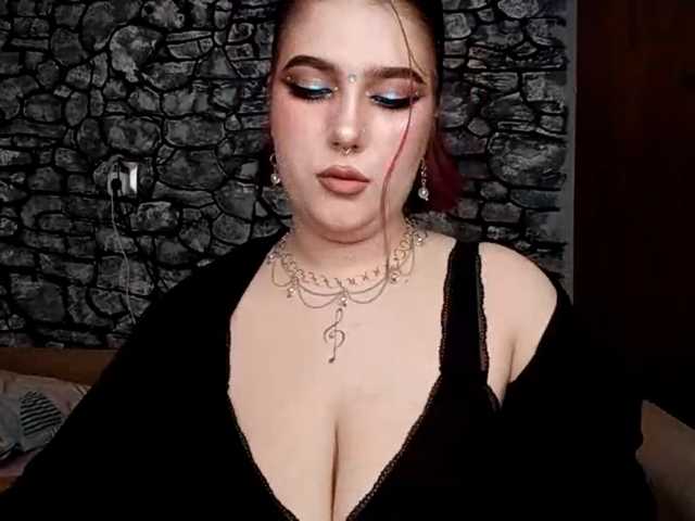 ShanikaSaid's BongaCams show and profile