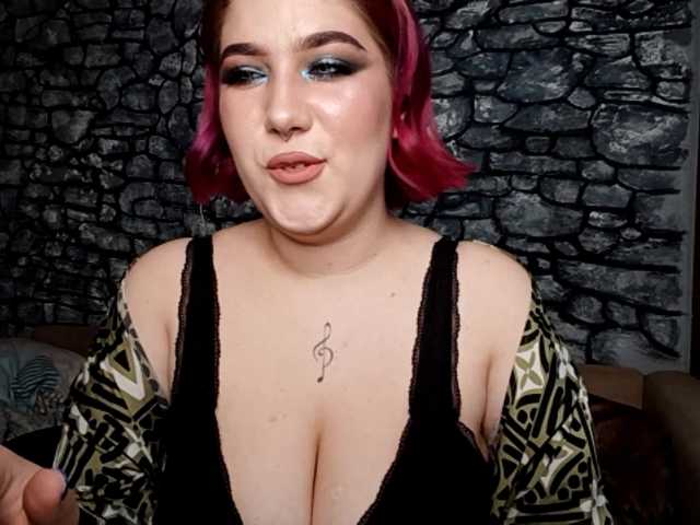 ShanikaSaid's BongaCams show and profile