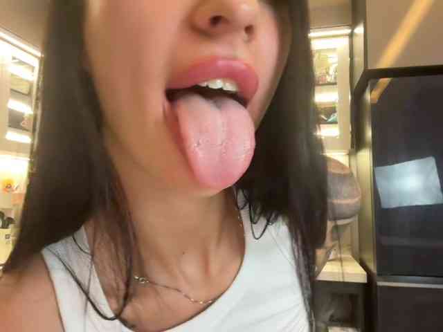 livealexa Live Webcam on BongaCams